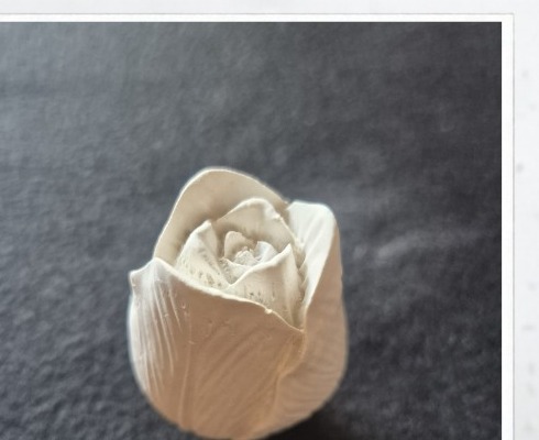 Gipsgeluk traktatiefiguur Bloempot